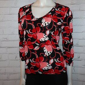 🌹🖤❤️ Tape Measure Blouse · Black & Red Floral · ¾ Sleeve · Size M